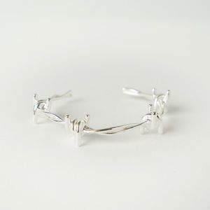 Vera Meat Barbed Wire Cuff- Silver